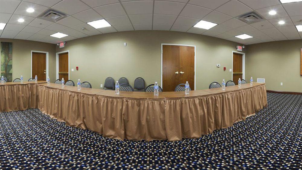 Holiday Inn Express Hotel & Suites Mount Airy By Ihg Bagian luar foto