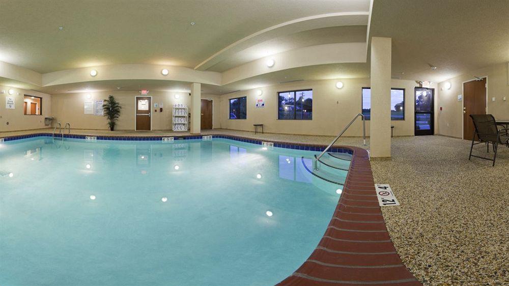 Holiday Inn Express Hotel & Suites Mount Airy By Ihg Bagian luar foto