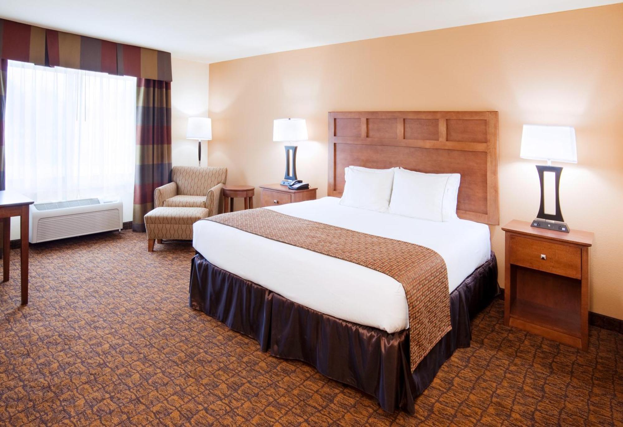 Holiday Inn Express Hotel & Suites Mount Airy By Ihg Bagian luar foto