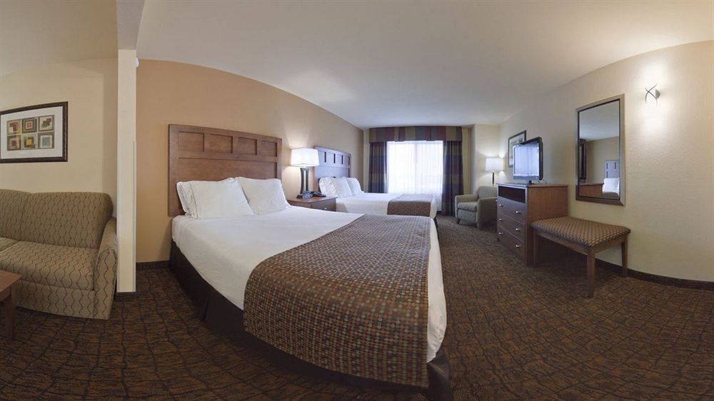 Holiday Inn Express Hotel & Suites Mount Airy By Ihg Bagian luar foto